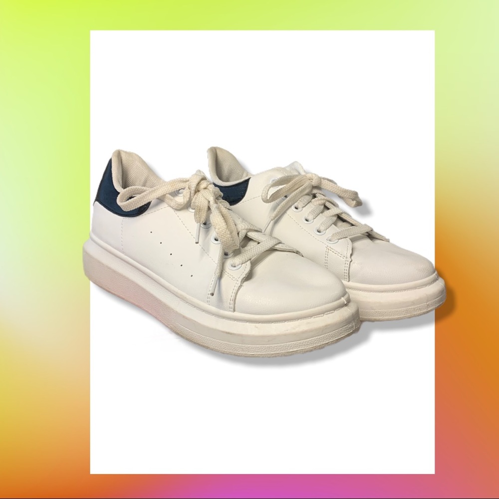 🦓BLACK & WHITE🦓Shein sneakers w/snakeskin detail